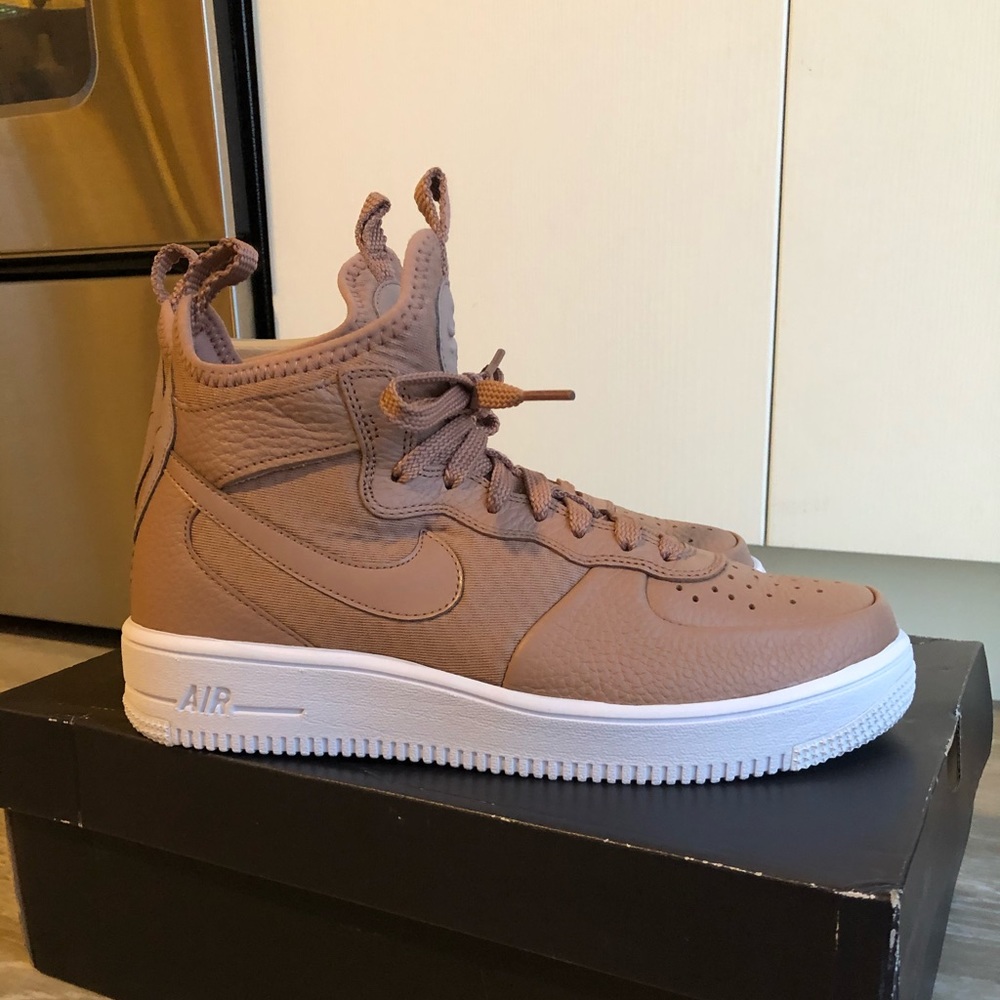 Air Force 1 Ultraforce Mid Desert Dust